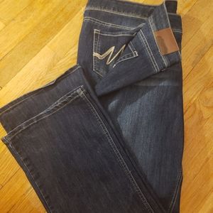 Maurices boot-cut jeans
